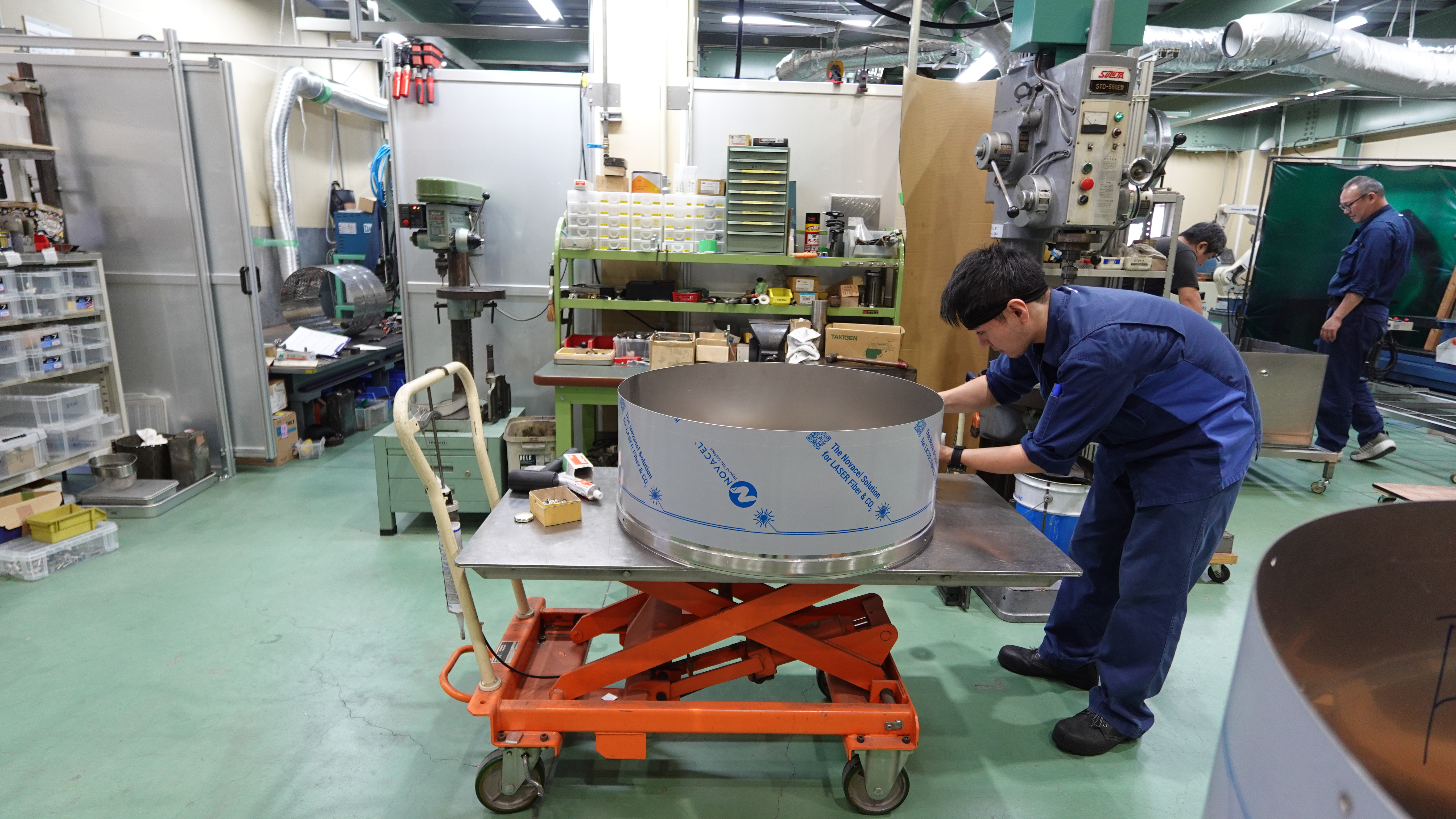 田中機工の製造現場